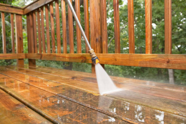 Best Pool Deck Cleaning  in Mcdade, TX